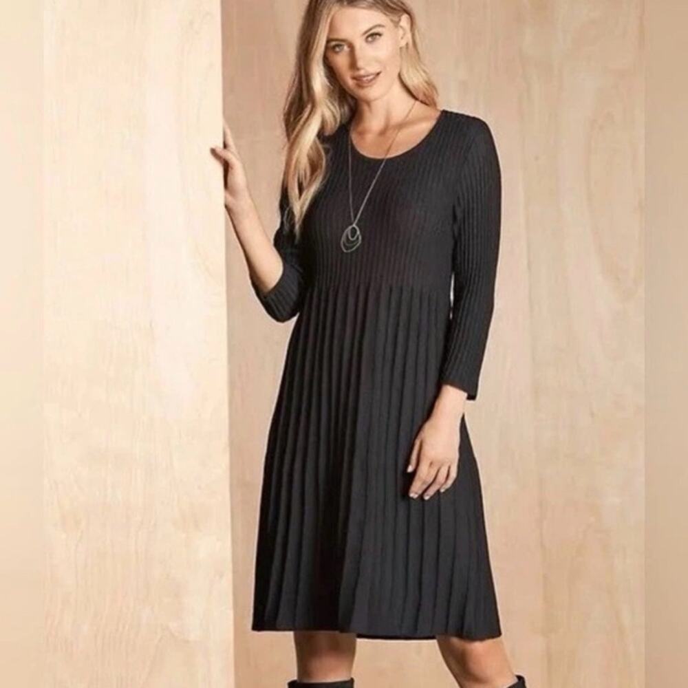 Eileen Fisher 100% Wool Dress Black Size Small - Picture 2 of 7